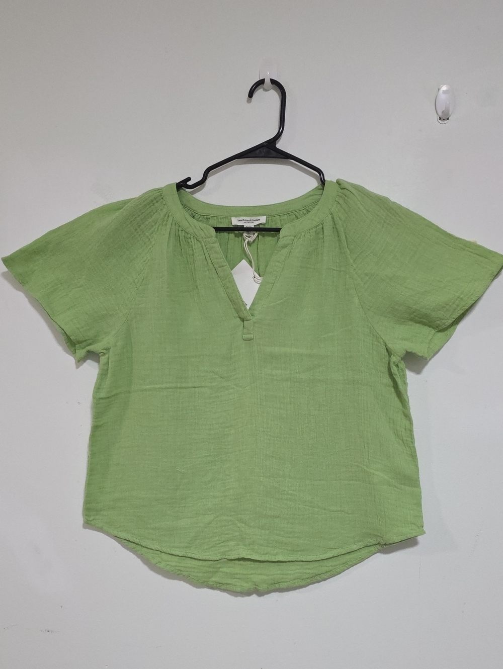 beachlunchlounge Light Lime Split-Neck Short Sleeve Tunic Overzise